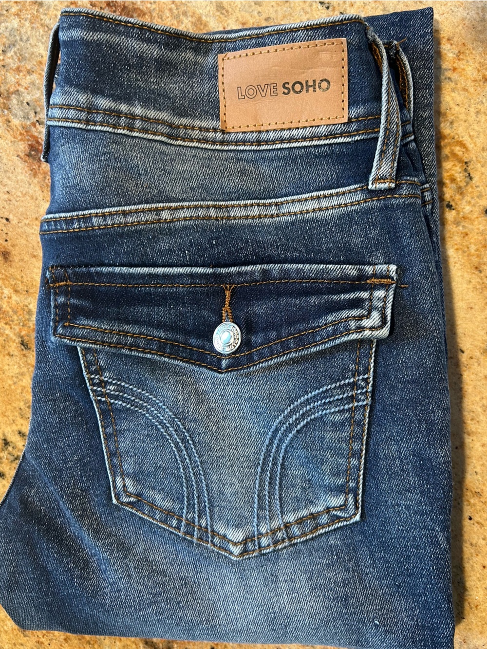 Love SOHO Denim Jeans Size 9 Juniors 30x30 4”zip fly Boot Cut 9”cuff. NWT